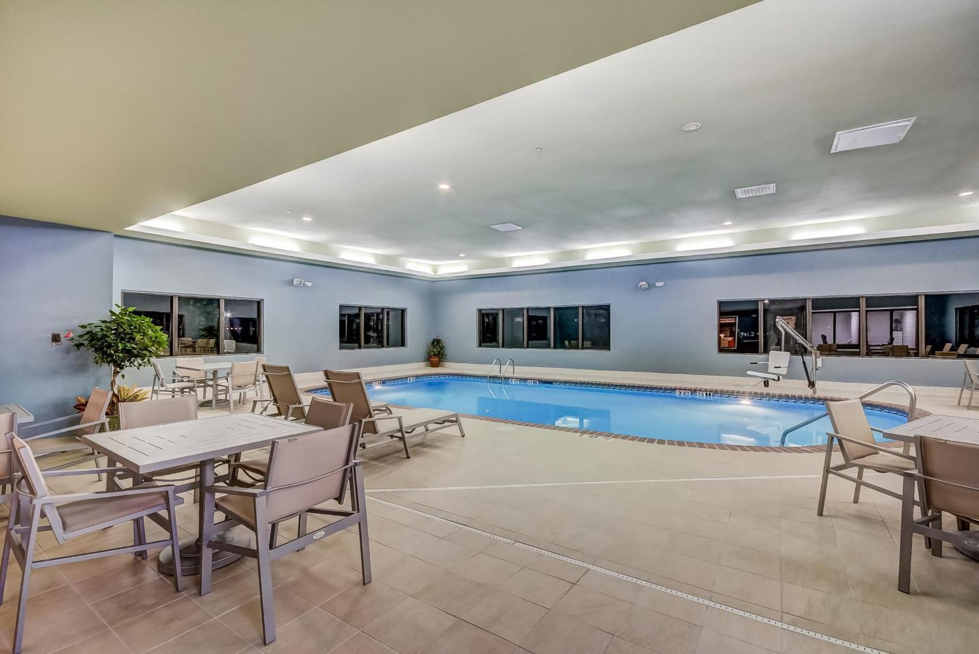 Holiday Inn Express & Suites Greenville Airport I85 By Ihg Esterno foto